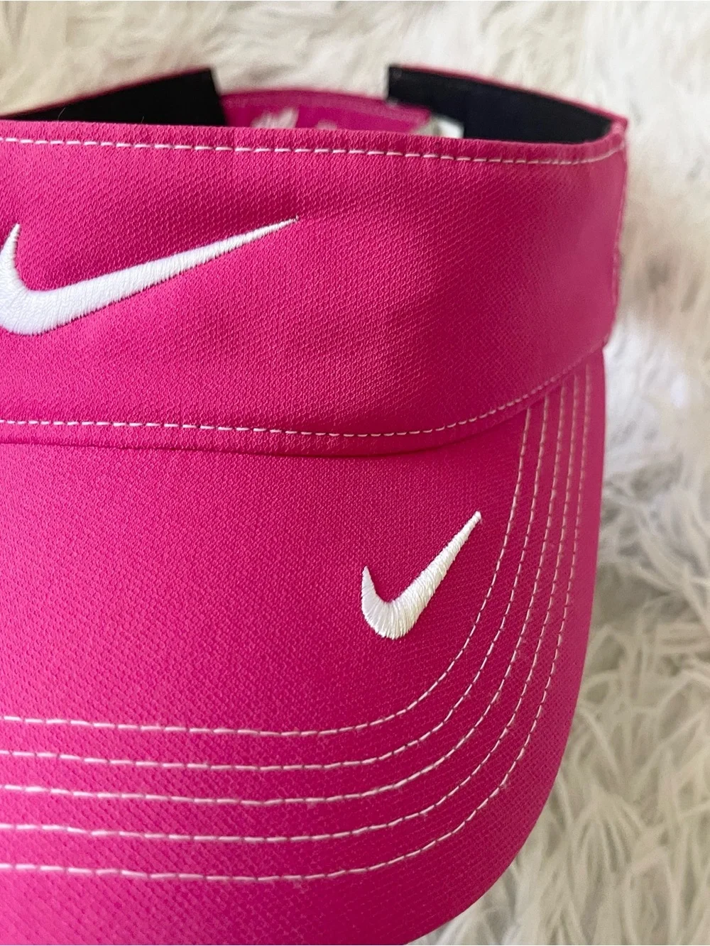 Cute pink Nike golf pickleball tennis sportswear visor hat